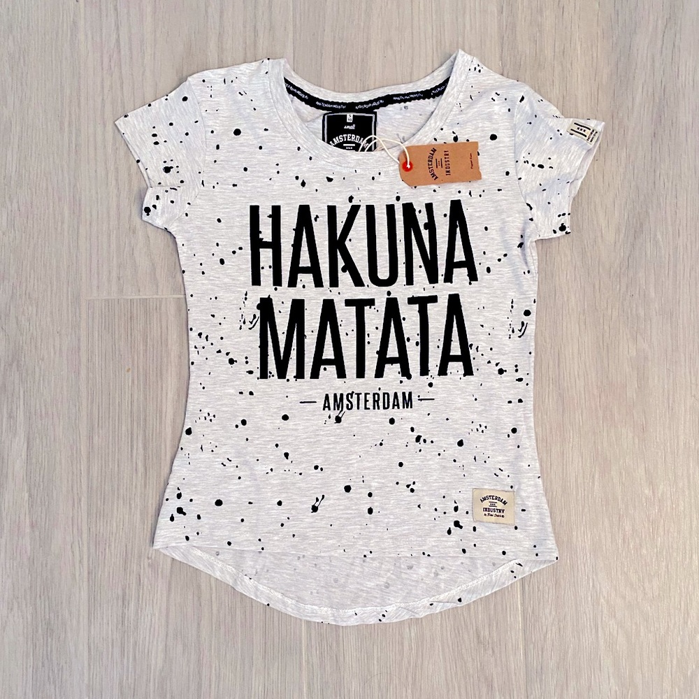 NWT Amsterdam Industry Hakuna Matata Tee - Picture 1 of 10